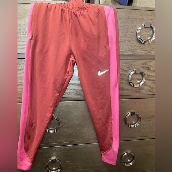 Nike leggings - Picture 1 of 8